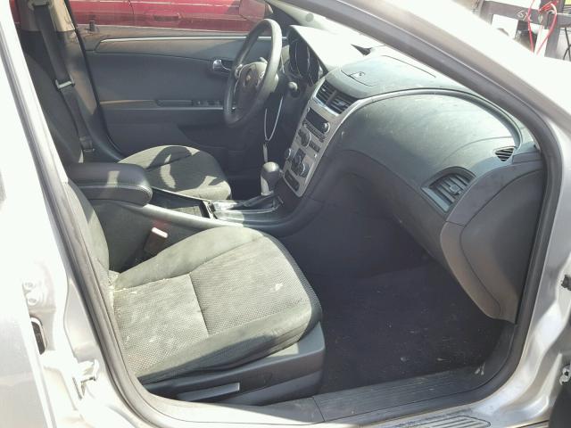 1G1ZC5E06CF204896 - 2012 CHEVROLET MALIBU 1LT 银色 照片 5