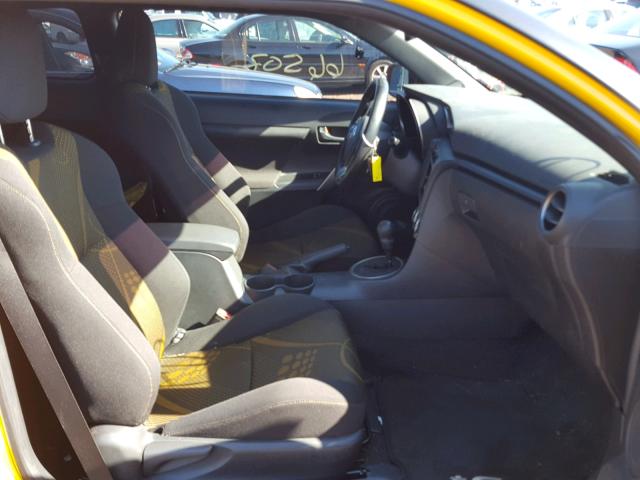 JTKJF5C74C3024967 - 2012 TOYOTA SCION TC YELLOW photo 5