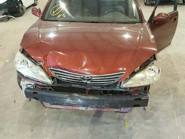 4T1BE30K35U076434 - 2005 TOYOTA CAMRY LE RED photo 7