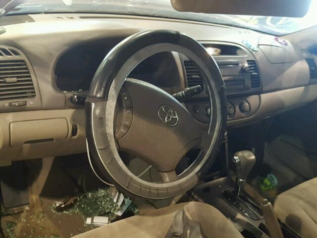 4T1BE30K35U076434 - 2005 TOYOTA CAMRY LE RED photo 9