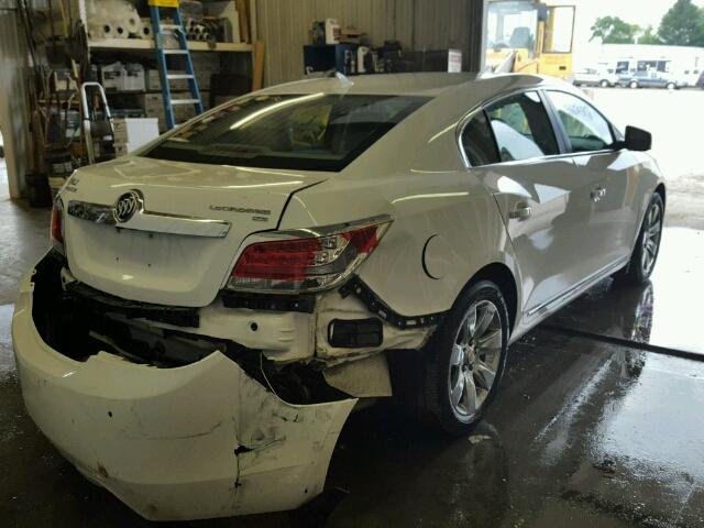 1G4GE5EVXAF267013 - 2010 BUICK LACROSSE WHITE photo 4