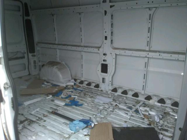 3C6TRVDG3FE504766 - 2015 RAM PROMASTER 白色 照片 6