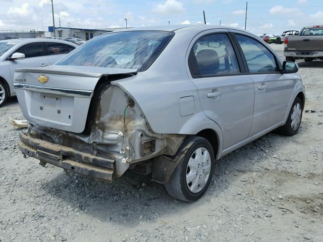 KL1TD5DE8AB134594 - 2010 CHEVROLET AVEO LS SILVER photo 4