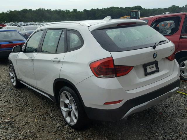 WBAVM1C54FVW57013 - 2015 BMW X1 SDRIVE2 WHITE photo 3