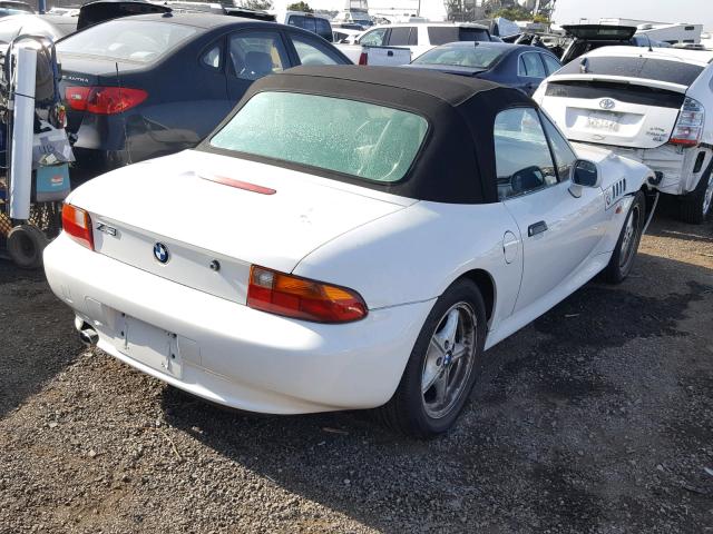 4USCH7334WLD16509 - 1998 BMW Z3 1.9 WHITE photo 4