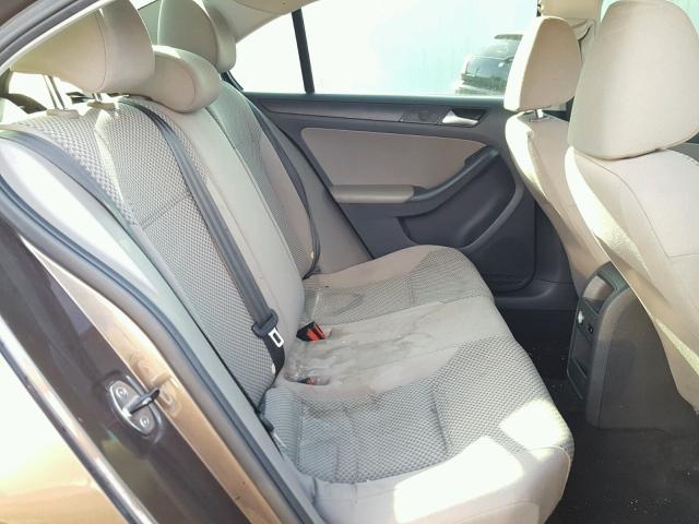 3VW2K7AJ2EM294862 - 2014 VOLKSWAGEN JETTA BASE 棕色 照片 6