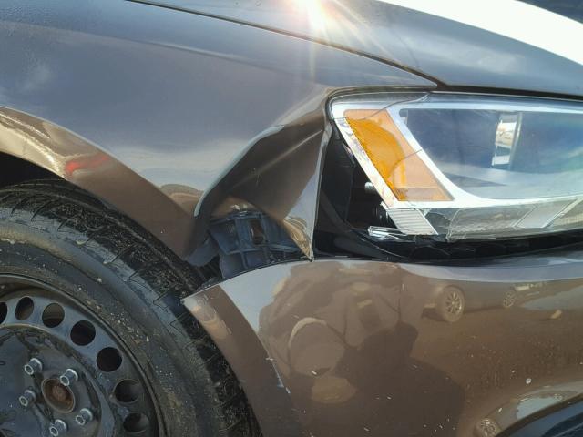 3VW2K7AJ2EM294862 - 2014 VOLKSWAGEN JETTA BASE 棕色 照片 9