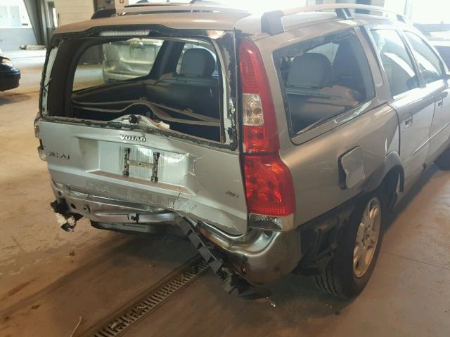 YV1SZ592751194635 - 2005 VOLVO XC70 GREEN photo 10