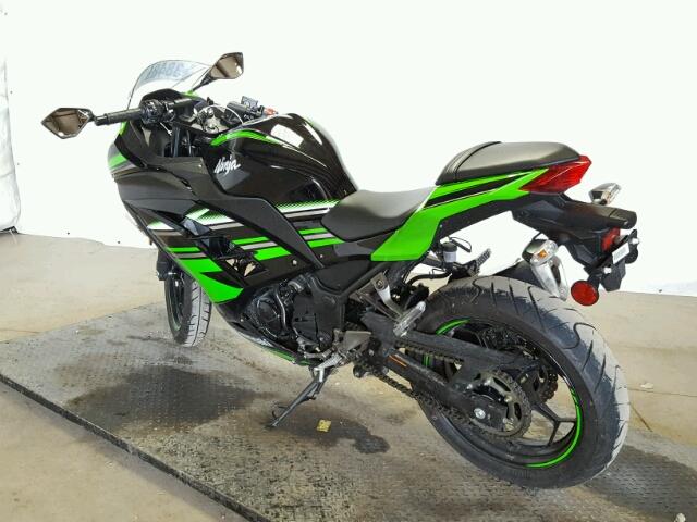 JKAEX8B19HDA34946 - 2017 KAWASAKI EX300 B BLACK photo 3