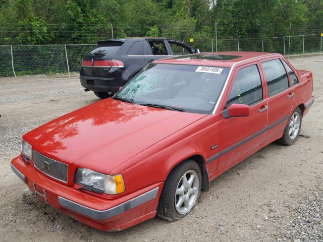 YV1LS5505P2054125 - 1993 VOLVO 850 RED photo 2