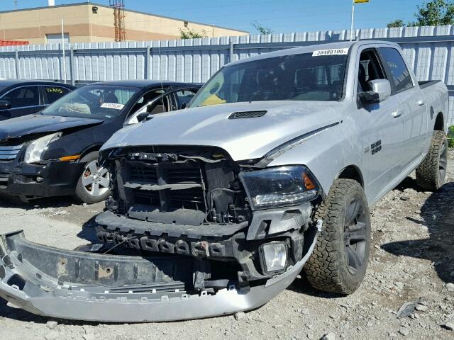 1C6RR7MT0FS560406 - 2015 RAM 1500 SPORT SILVER photo 2