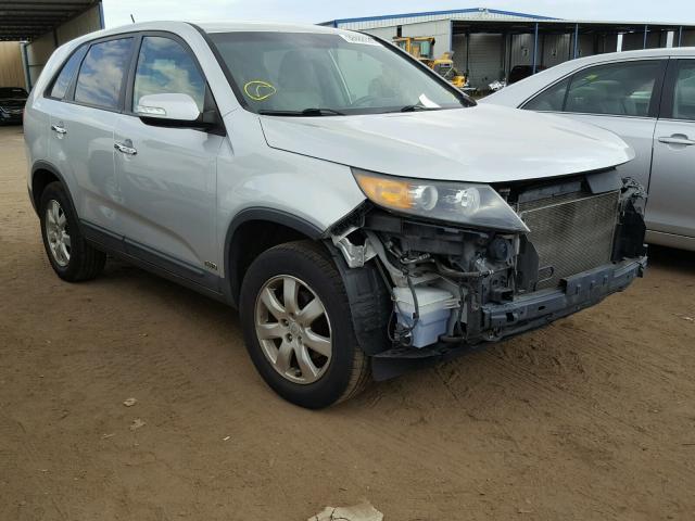 5XYKTCA15BG012747 - 2011 KIA SORENTO BA SILVER photo 1