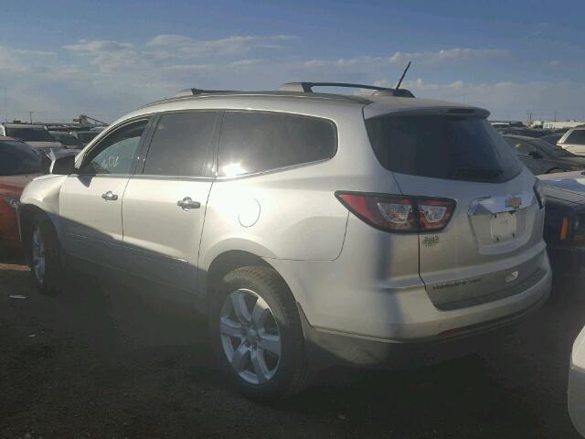 1GNKVGKD6HJ239777 - 2017 CHEVROLET TRAVERSE SILVER photo 3