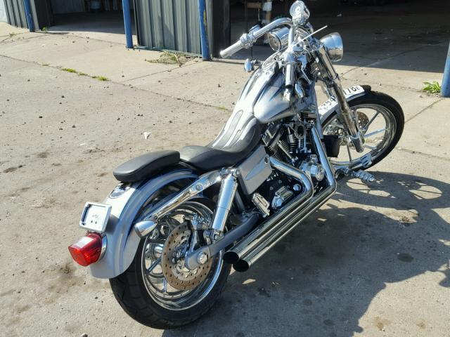 1HD1PS8157K975020 - 2007 HARLEY-DAVIDSON FXDSE SILVER photo 4