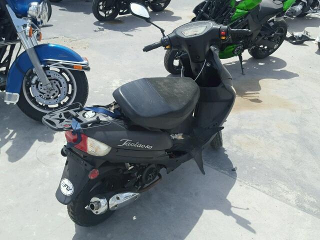 L9NTEACB3G1052732 - 2016 TAOT SCOOTER BLACK photo 4