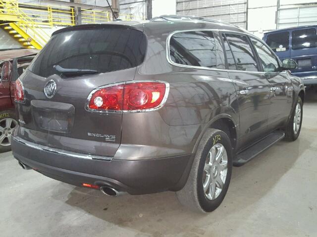 5GAER23D79J168569 - 2009 BUICK ENCLAVE BROWN photo 4