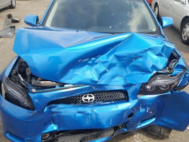 JTKDE3B78A0317341 - 2010 TOYOTA SCION TC BLUE photo 7