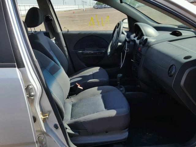 KL1TD56606B544061 - 2006 CHEVROLET AVEO BASE Արծաթագույն լուսանկար 5