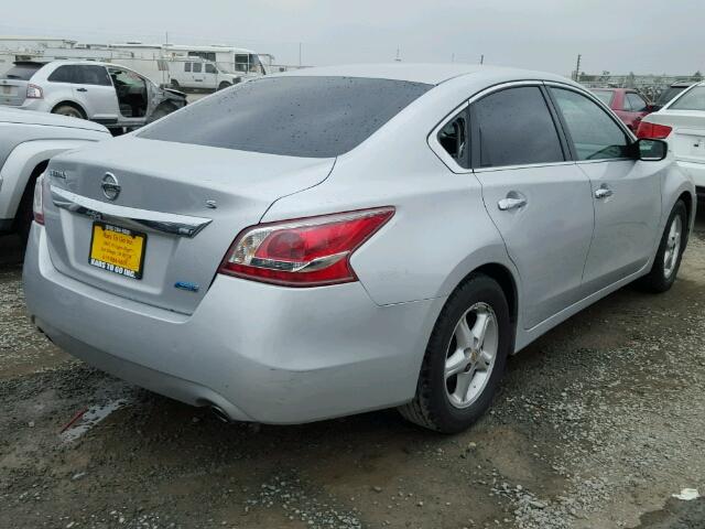 1N4AL3AP6DC204675 - 2013 NISSAN ALTIMA 2.5 SILVER photo 4