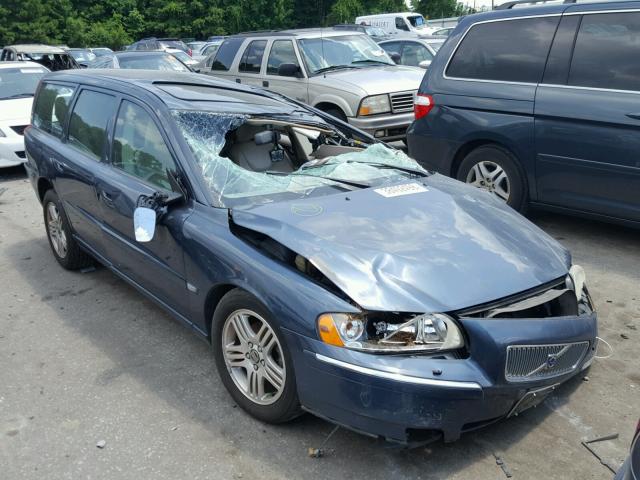 YV1SW592762585269 - 2006 VOLVO V70 2.5T GREEN photo 1