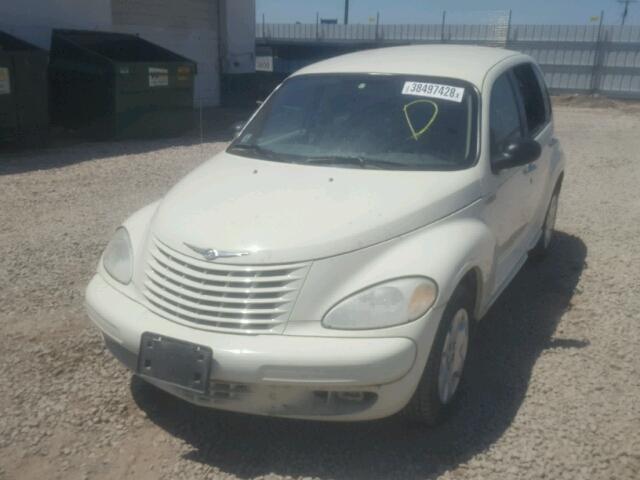 3C4FY58BX5T636005 - 2005 CHRYSLER PT CRUISER WHITE photo 2