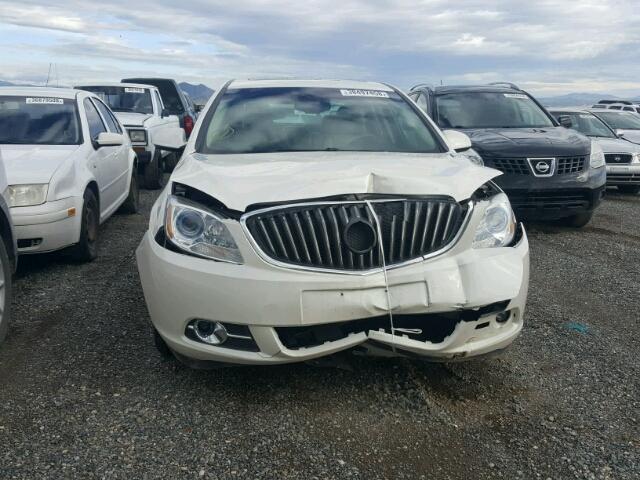 1G4PS5SK5C4199446 - 2012 BUICK VERANO WHITE photo 9