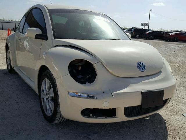 3VWPW31C89M500602 - 2009 VOLKSWAGEN NEW BEETLE 奶油色 照片 1