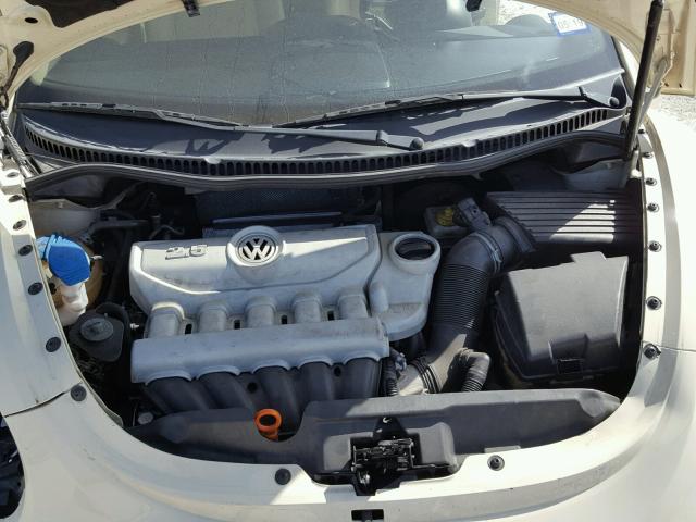 3VWPW31C89M500602 - 2009 VOLKSWAGEN NEW BEETLE 奶油色 照片 7