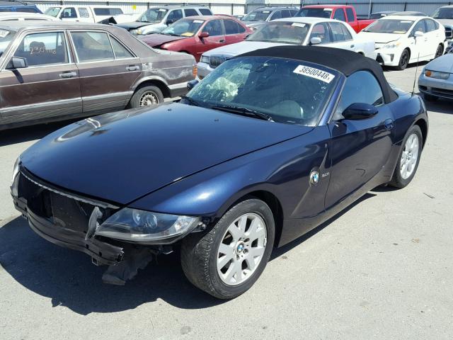 4USBU33596LW68502 - 2006 BMW Z4 3.0 BLUE photo 2