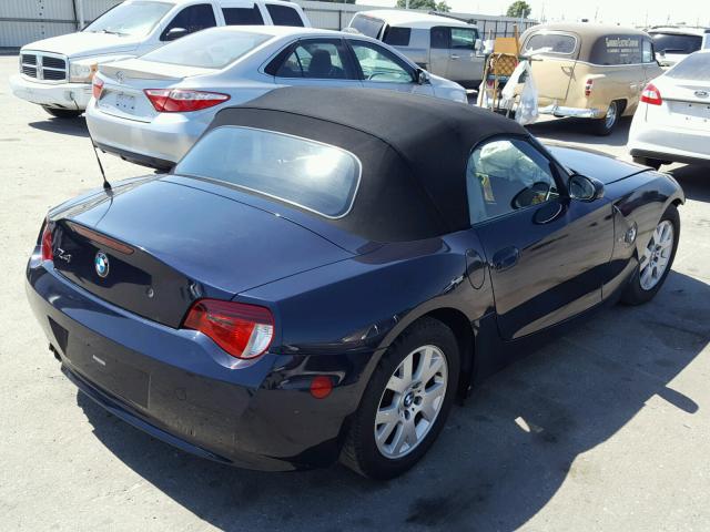 4USBU33596LW68502 - 2006 BMW Z4 3.0 BLUE photo 4
