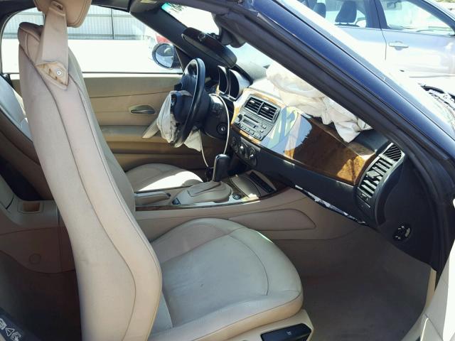 4USBU33596LW68502 - 2006 BMW Z4 3.0 BLUE photo 5