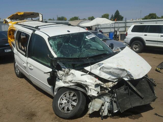 2A8GP54L17R316611 - 2007 CHRYSLER TOWN & COU WHITE photo 1