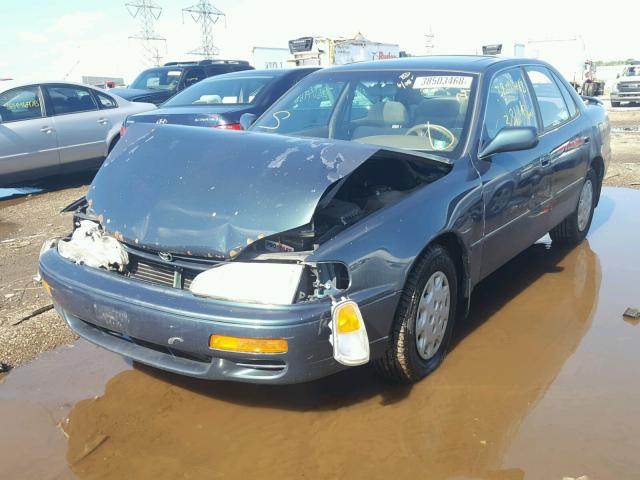 4T1BG12K0TU923158 - 1996 TOYOTA CAMRY DX GREEN photo 2