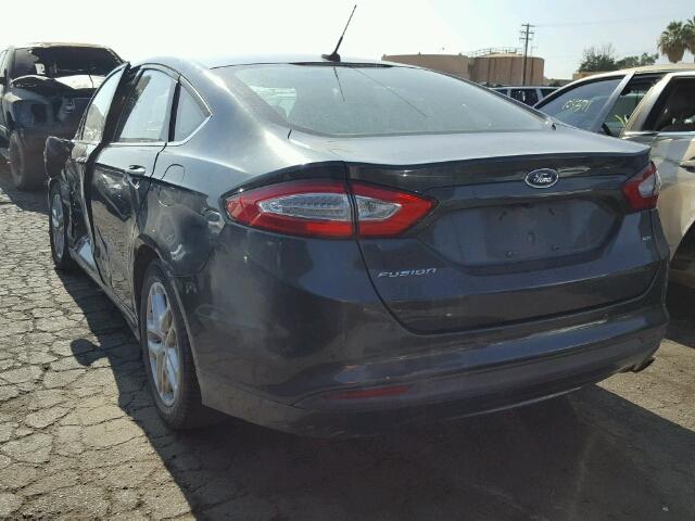 3FA6P0H76GR145289 - 2016 FORD FUSION SE GRAY photo 3