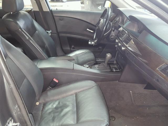 WBANN73506CN02695 - 2006 BMW 530 XIT GRAY photo 5