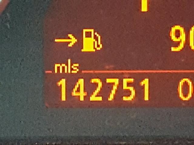 WBANN73506CN02695 - 2006 BMW 530 XIT GRAY photo 8