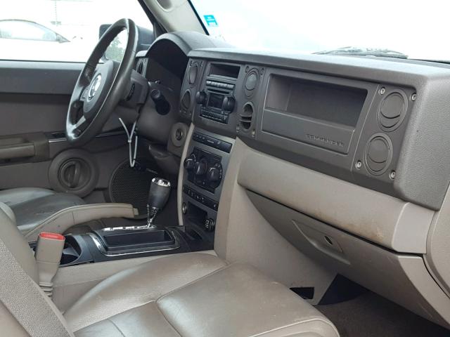 1J8HH48N16C367749 - 2006 JEEP COMMANDER GRAY photo 5