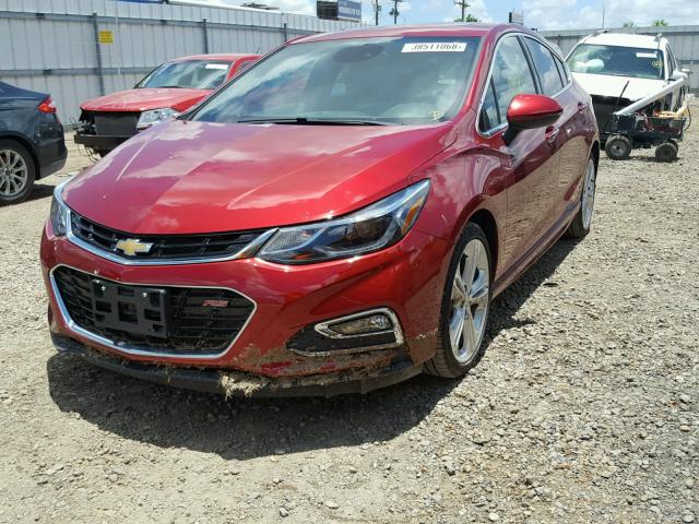 3G1BF6SM1HS524166 - 2017 CHEVROLET CRUZE PREM RED photo 2