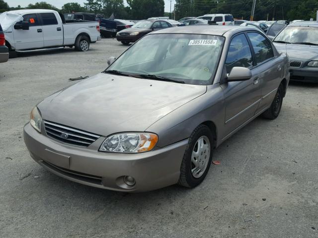 KNAFB121525170602 - 2002 KIA SPECTRA BA TAN photo 2