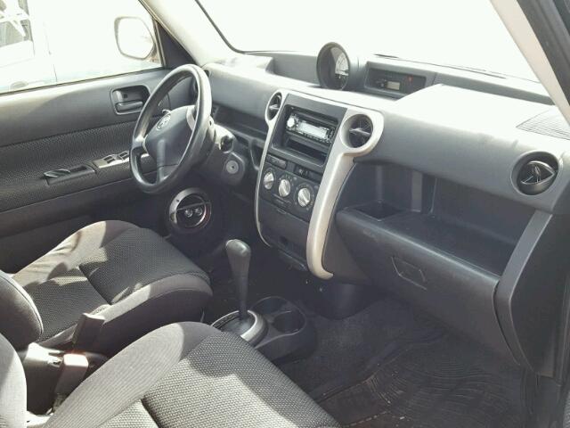 JTLKT324350193290 - 2005 TOYOTA SCION XB Qara foto 5