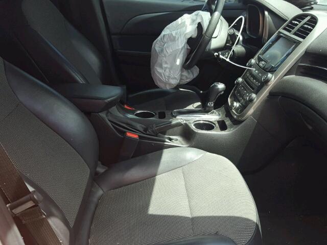 1G11C5SL3FU144684 - 2015 CHEVROLET MALIBU 1LT ვერცხლისფერი ფოტო 5