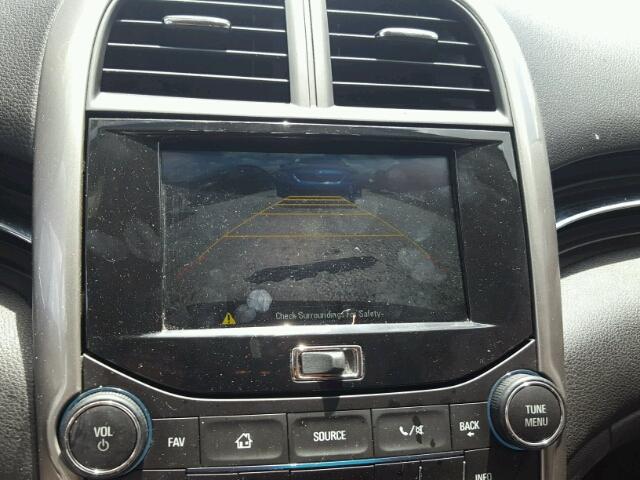 1G11C5SL3FU144684 - 2015 CHEVROLET MALIBU 1LT ვერცხლისფერი ფოტო 9