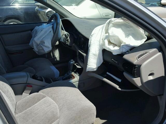 2G4WB52K1Y1218380 - 2000 BUICK REGAL LS 银色 照片 5