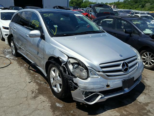 4JGCB65E97A043752 - 2007 MERCEDES-BENZ R 350 SILVER photo 1