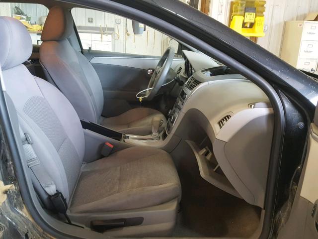 1G1ZB5E11BF242143 - 2011 CHEVROLET MALIBU LS შავი ფოტო 5