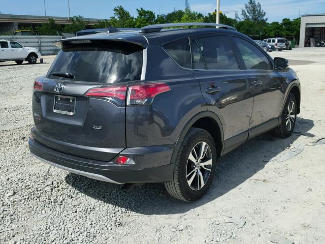 JTMWFREV9JJ730969 - 2018 TOYOTA RAV4 ADVEN 灰色 照片 4