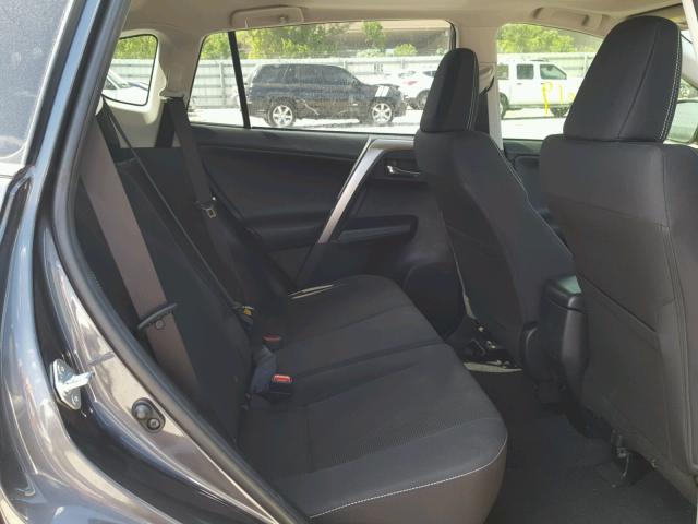 JTMWFREV9JJ730969 - 2018 TOYOTA RAV4 ADVEN 灰色 照片 6