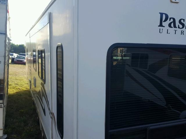 4YDT2852386410507 - 2008 KEYSTONE PASSPORT 白色 照片 4