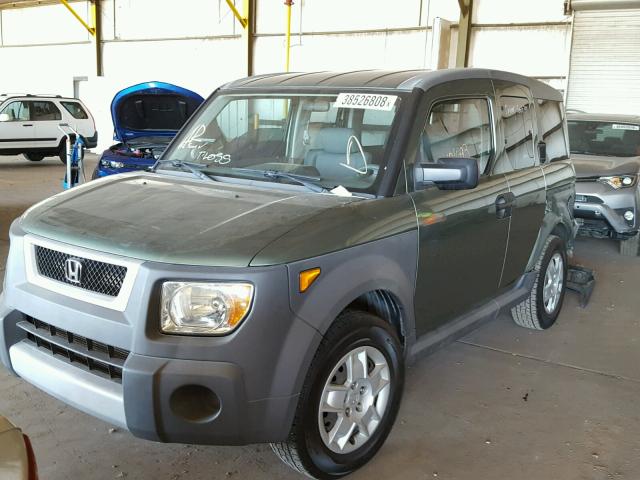 5J6YH28305L020318 - 2005 HONDA ELEMENT LX GREEN photo 2