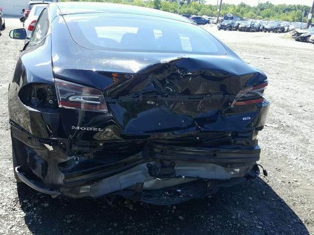 5YJSA1E21GF120732 - 2016 TESLA MODEL S Սև լուսանկար 9